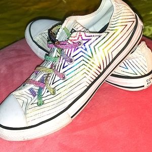 Girls sz 3 Converse